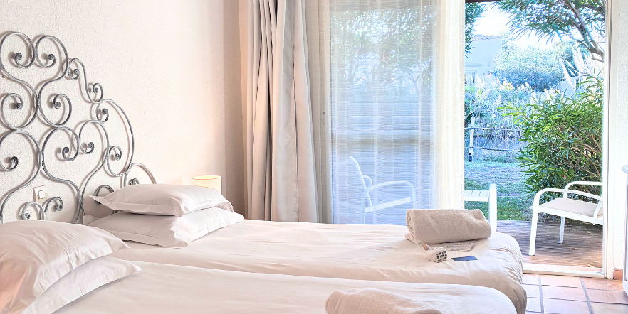 Hotel De Charme Aux Saintes Maries De La Mer Photos Site Amphitheatre